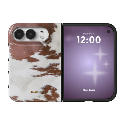 sierra-hide-iphone-case iPhone 18 Duo case, view 1