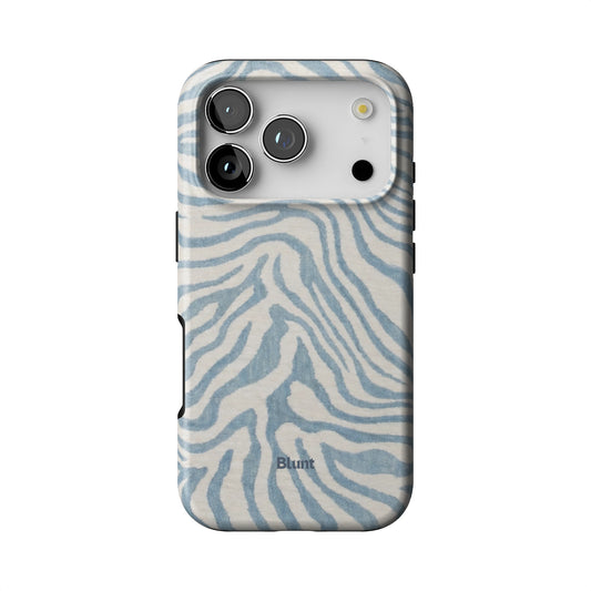 Skyla iPhone Case gallery - Iphone_17_Pro_1