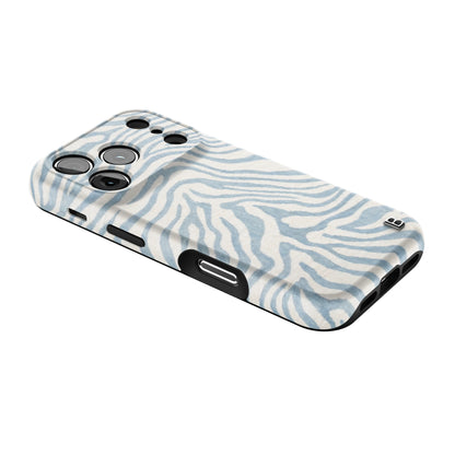 skyla-statement-iphone-case-Iphone_18_Pro_2.jpg