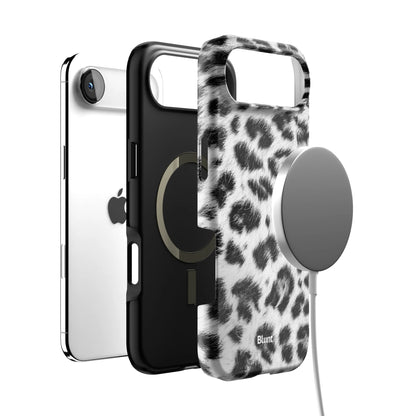 Snow Leopard iPhone Case gallery - Iphone_17_Air_4
