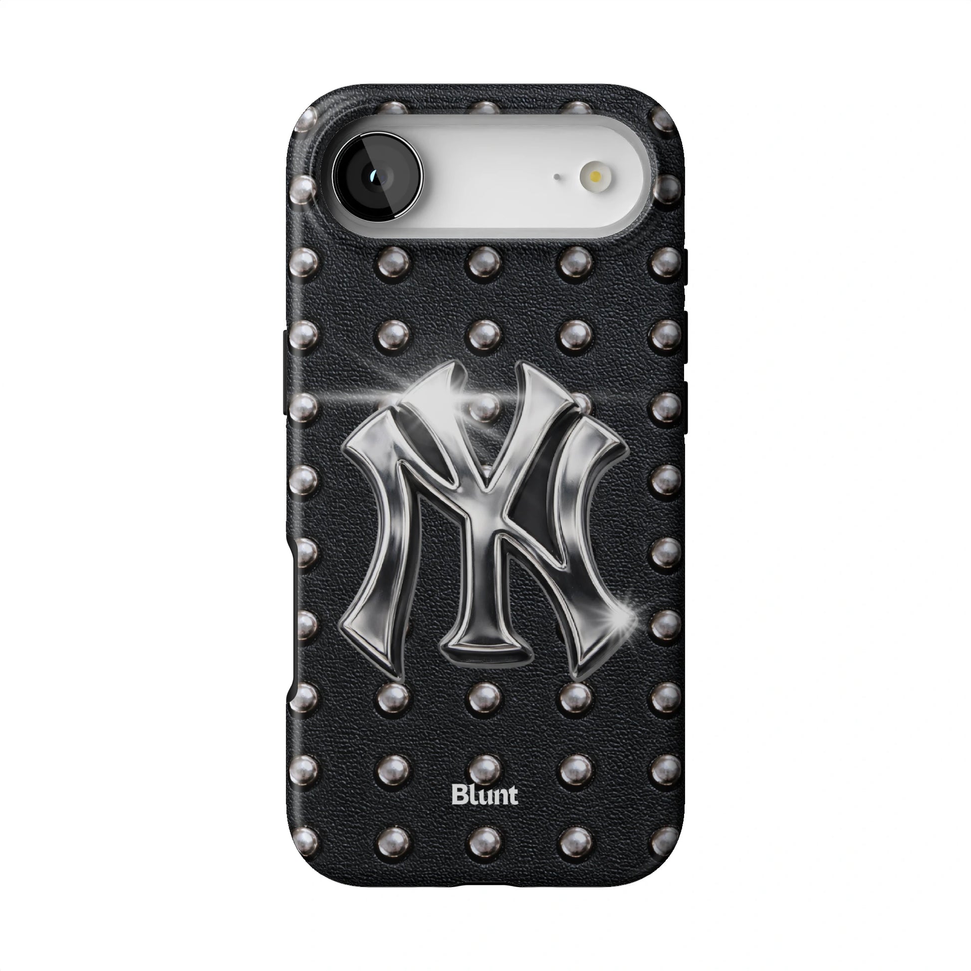 Studded Newyorker iPhone Case gallery - Iphone_17_Air_1