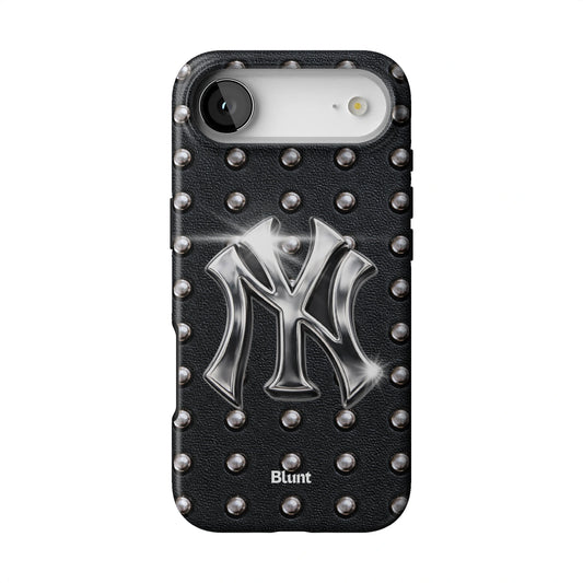 Studded Newyorker iPhone Case gallery - Iphone_17_Air_1
