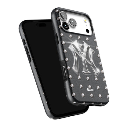 Studded Newyorker iPhone Case gallery - Iphone_17_Pro_Max_6