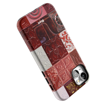 Checkered-Rouge-iphone-case-iPhone 14 Plus-4