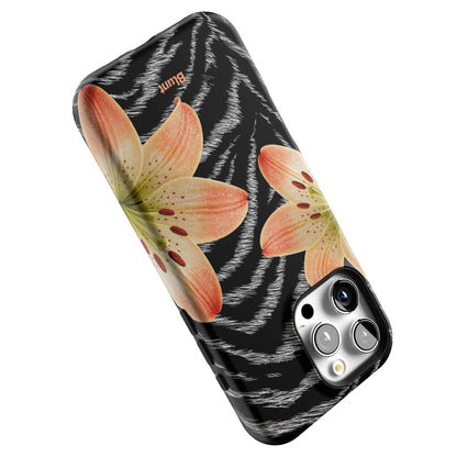 Tangerine Wild iPhone Case gallery - Iphone_16_Pro_Max_5