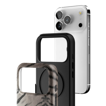 Tigress iPhone Case gallery - Iphone_17_Pro_3