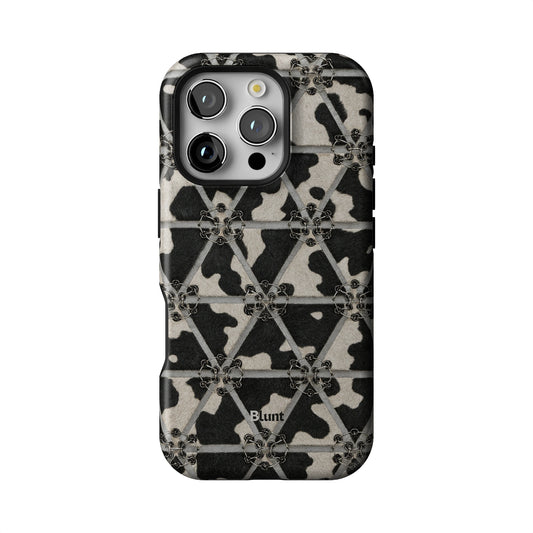 Tressie iPhone Case gallery - Iphone_16_Pro_1