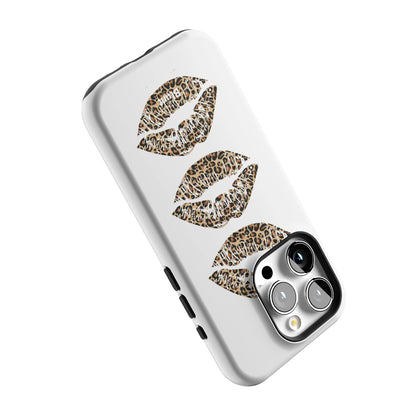 Triluxe iPhone Case gallery - Iphone_15_Pro_5