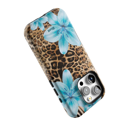 Turquoise Belle iPhone Case gallery - Iphone_16_Pro_5