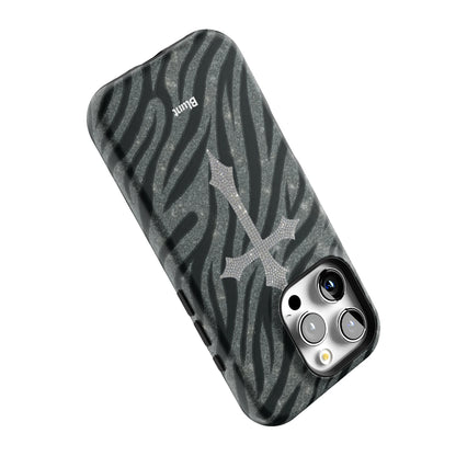 Tyra iPhone Case gallery - Iphone_16_Pro_5