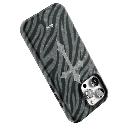 Tyra iPhone Case gallery - Iphone_16_Pro_Max_5