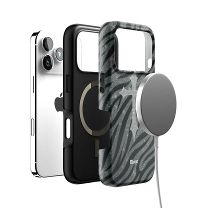 Tyra iPhone Case gallery - Iphone_17_Pro_4