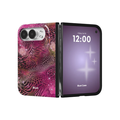 untamed-iphone-case iPhone 18 Duo case, view 3