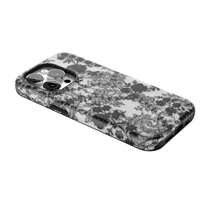 Velnoir iPhone Case gallery - Iphone_14_Pro_2