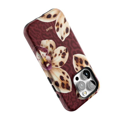 Velvet Hunter iPhone Case gallery - Iphone_15_Pro_5