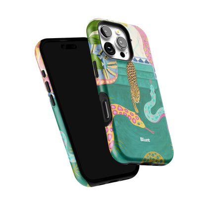 Venom iPhone Case gallery - Iphone_16_Pro_6