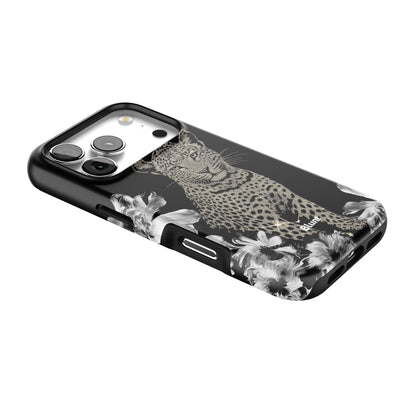 Vesper iPhone Case gallery - Iphone_17_Pro_2
