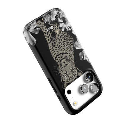 Vesper iPhone Case gallery - Iphone_17_Pro_5