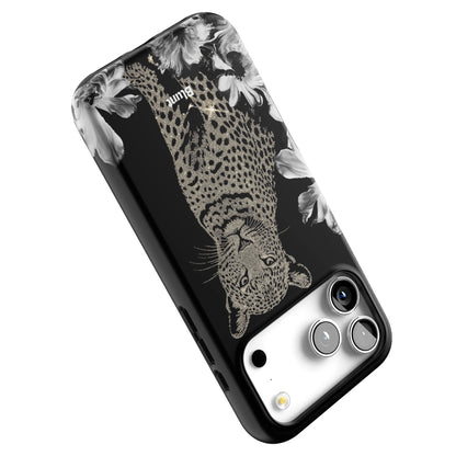 Vesper iPhone Case gallery - Iphone_17_Pro_Max_5