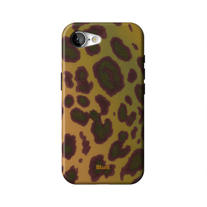 Cranberry-Cheetah-iphone-case-iPhone 17 E-1