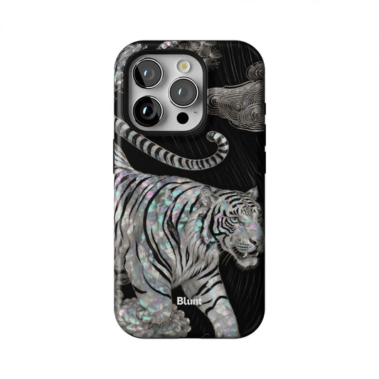Wild-Holo-iphone-case-iPhone 15 Pro-1