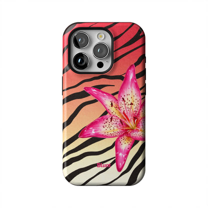 Striped-Lilly-iphone-case-iPhone 15 Pro-1
