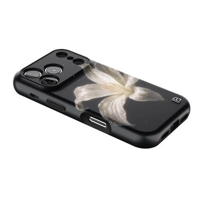 white-lilly-statement-iphone-case-Iphone_18_Pro_2.jpg