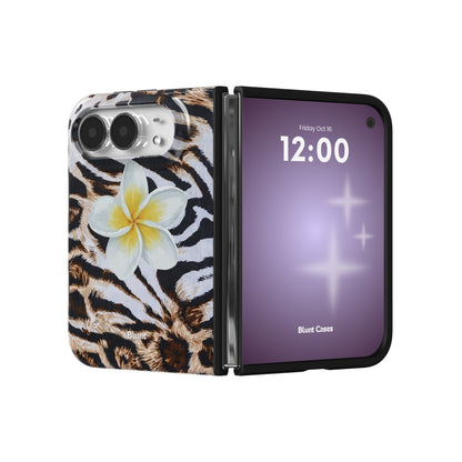 wild-bloom iPhone 18 Duo case, view 3