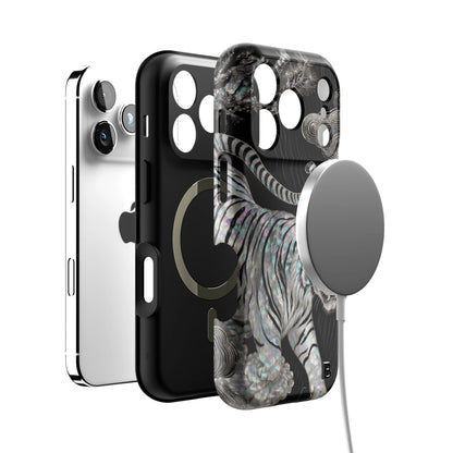 wild-holo-statement-iphone-case-Iphone_18_Pro_4.jpg