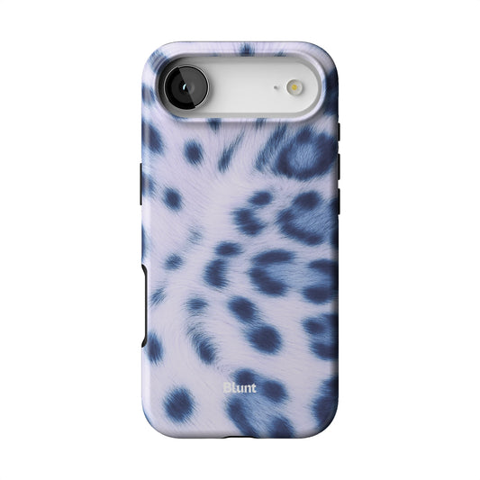 Winter Coat iPhone Case gallery - Iphone_17_Air_1