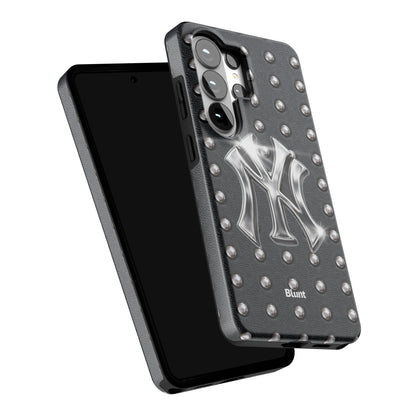 Studded-Newyorker-samsung-case-Galaxy S26 Ultra-5