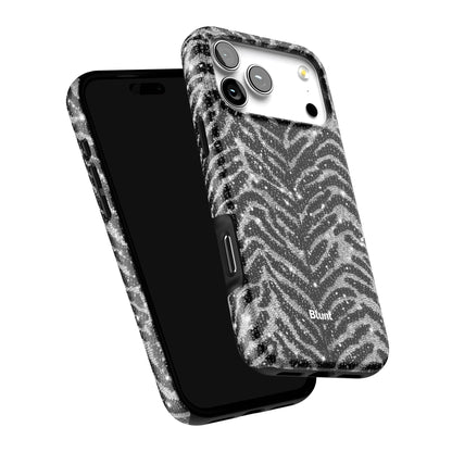 Zaira iPhone Case gallery - Iphone_17_Pro_Max_6