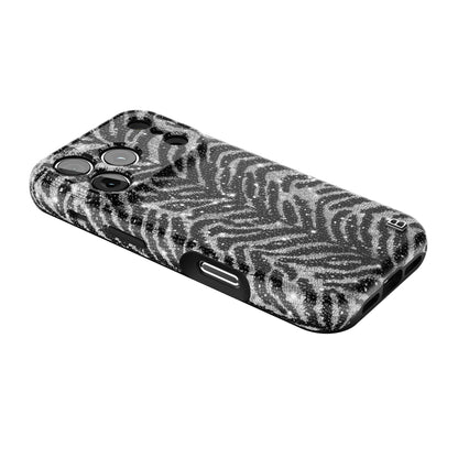 zaira-statement-iphone-case-Iphone_18_Pro_2.jpg