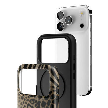 Zara iPhone Case gallery - Iphone_17_Pro_3