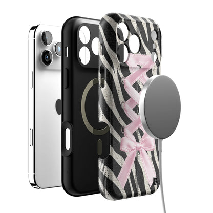 zebiana-statement-iphone-case-Iphone_18_Pro_Max_4.jpg