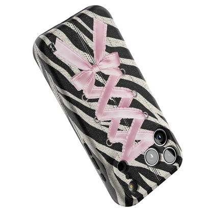 zebiana-statement-iphone-case-Iphone_18_Pro_Max_5.jpg