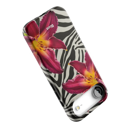 Zebra Lily iPhone Case gallery - Iphone_17_Air_5