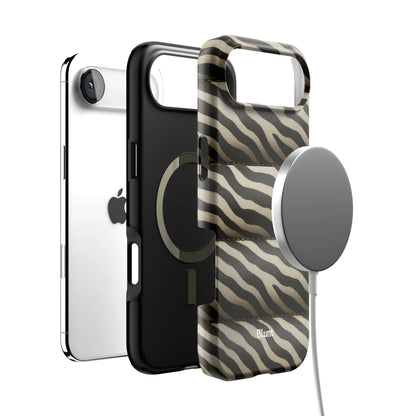Zebra Puffer iPhone Case gallery - Iphone_17_Air_4