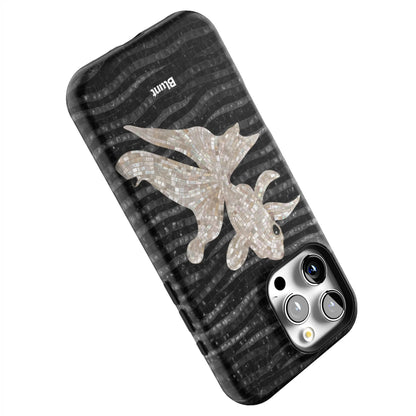 Koi-Noir-iphone-case-iPhone 16 Pro Max-4