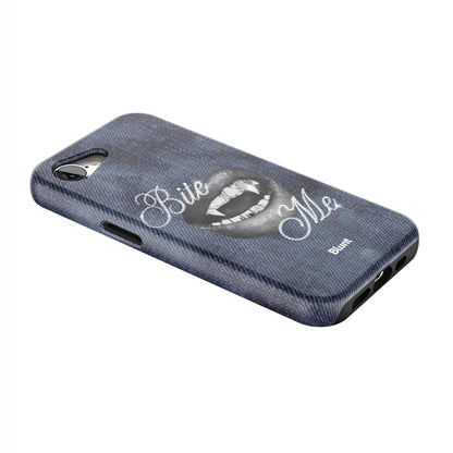 Bite-Me-iphone-case-iPhone 17 E-2