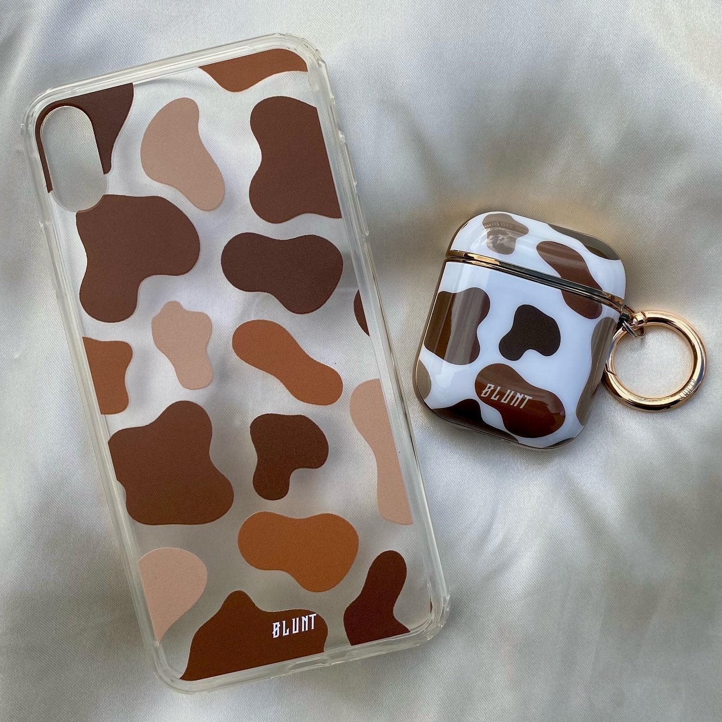 Coco Moood Airpod Case - blunt cases