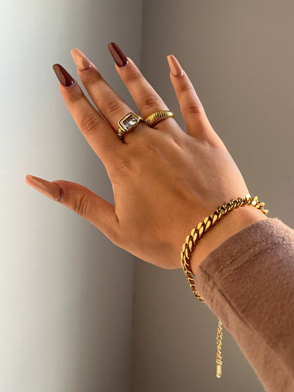 Crescent Ring - blunt cases