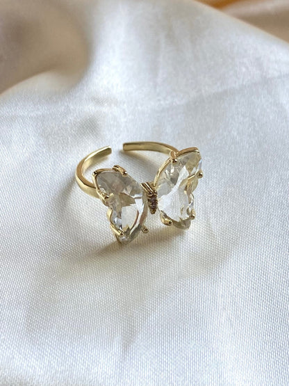 Crystal Flutter Ring - blunt cases